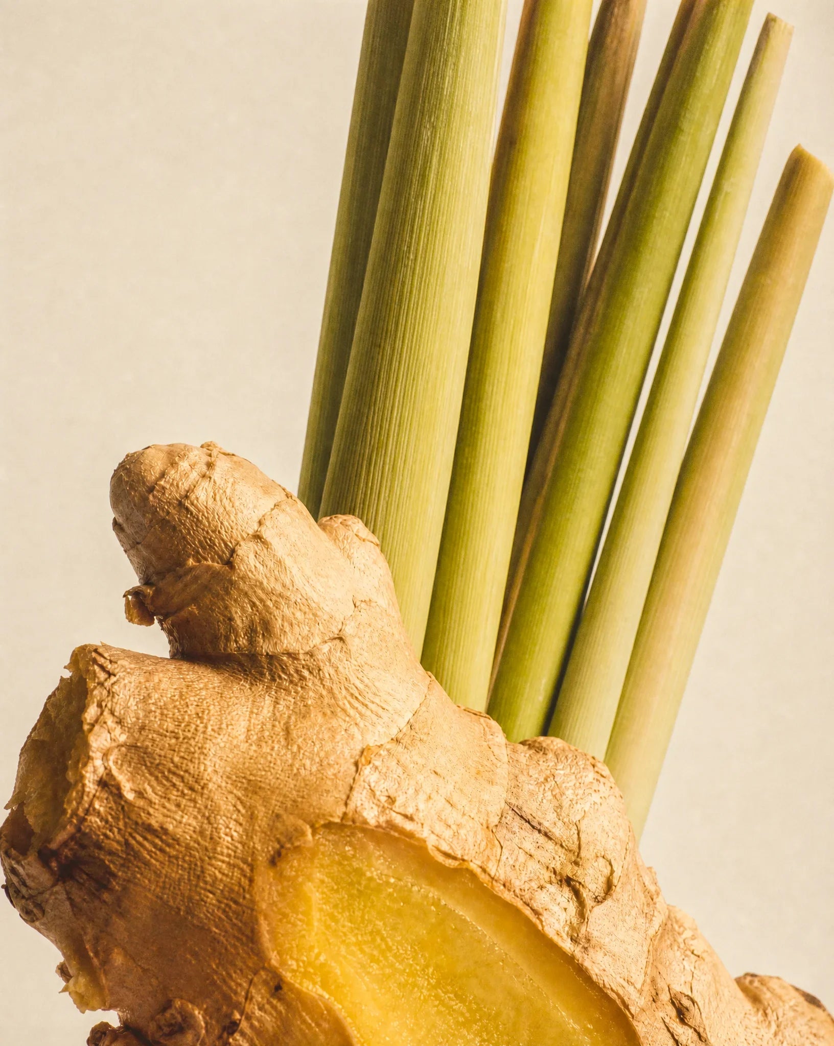 Eastern Garden 250g Scented Soy Candle